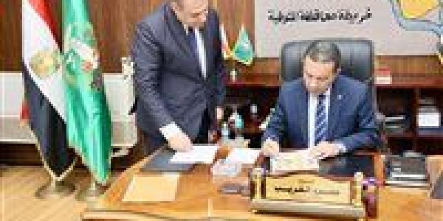 محافظ
      المنوفية
      يعتمد
      نتيجة
      الشهادة
      الإعدادية
      2026
      بنسبة
      نجاح
      69,87
      %