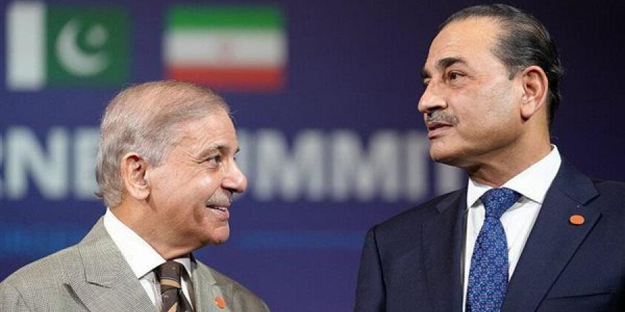 أول رد باكستاني على أنباء محاولة إسرائيل اغتيال المشير عاصم منير في سويسرا (فيديو)