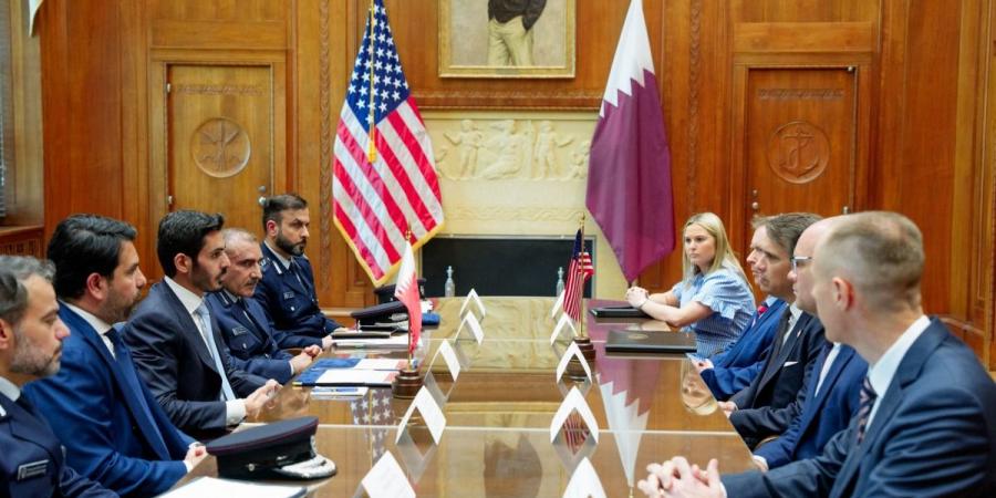 وزير الداخلية يجتمع مع القائم بأعمال المدعي العام الأمريكي في واشنطن