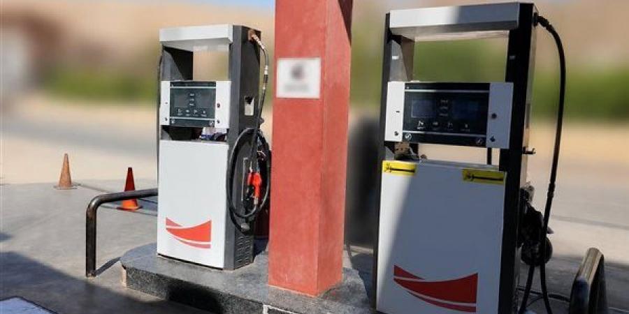 ضبط محطة وقود في درنكة بأسيوط بتهمة خلط السولار بالمياه والاستيلاء على مواد بترولية