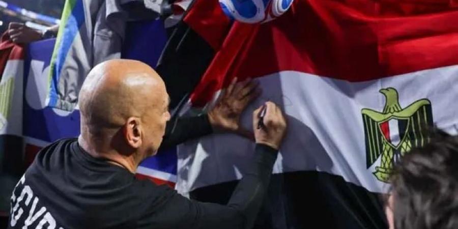 حسام
      حسن
      بعد
      التأهل:
      الإصابات
      "لا
      تقلقني"..
      وهذا
      سبب
      استبدال
      محمد
      صلاح