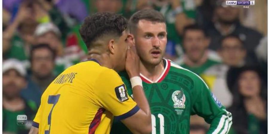 لاعب الإكوادور ثاني ضحايا الطرد بسبب "تغطية الفم" في مونديال 2026