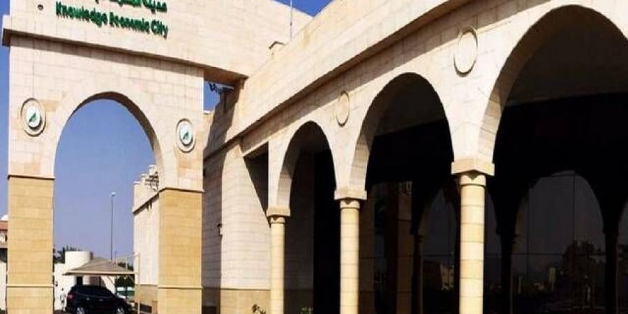 مساهمو
      "مدينة
      المعرفة"
      يقرون
      القوائم
      المالية
      وتعديل
      سياسة
      المكافآت