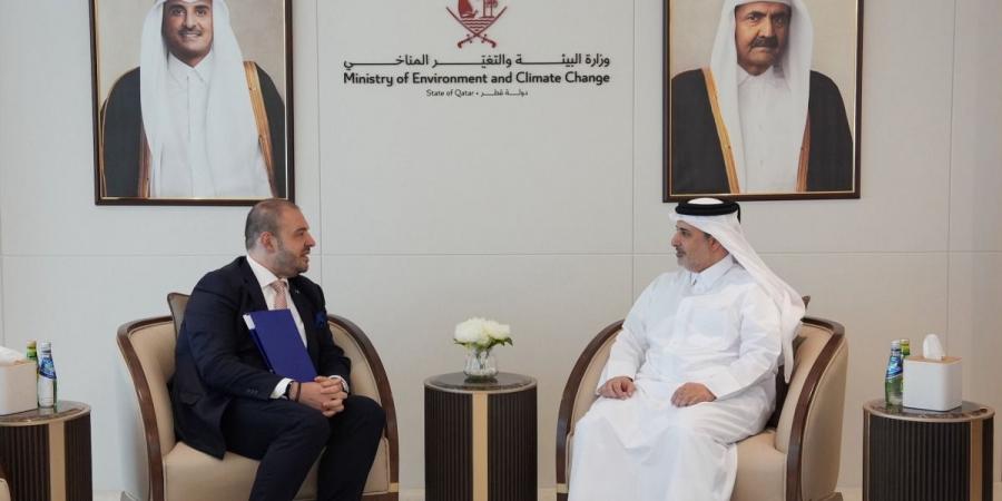 وزير البيئة والتغير المناخي يجتمع مع سفير الاتحاد الأوروبي