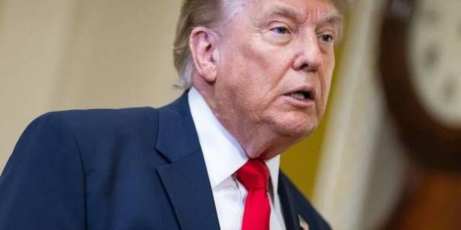 ترامب
      يدافع
      عن
      أرباحه
      الضخمة
      نافياً
      أي
      تضارب
      بالمصالح