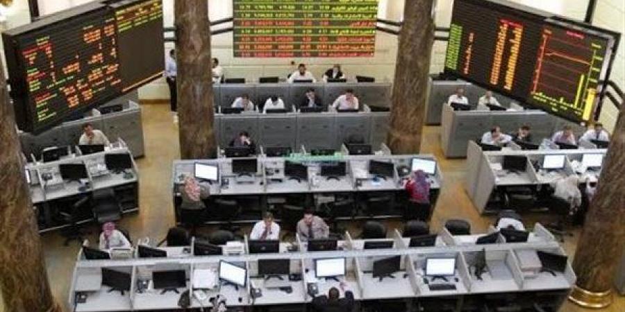 11 بنكًا تتصدر تداولات المتعاملين الرئيسيين في البورصة المصرية خلال الأسبوع