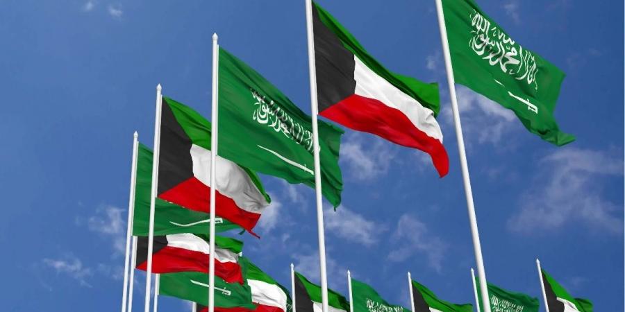 الكويت تدين استهداف إيران ناقلة سعودية وتطالب بوقف الاعتداءات فوراً
