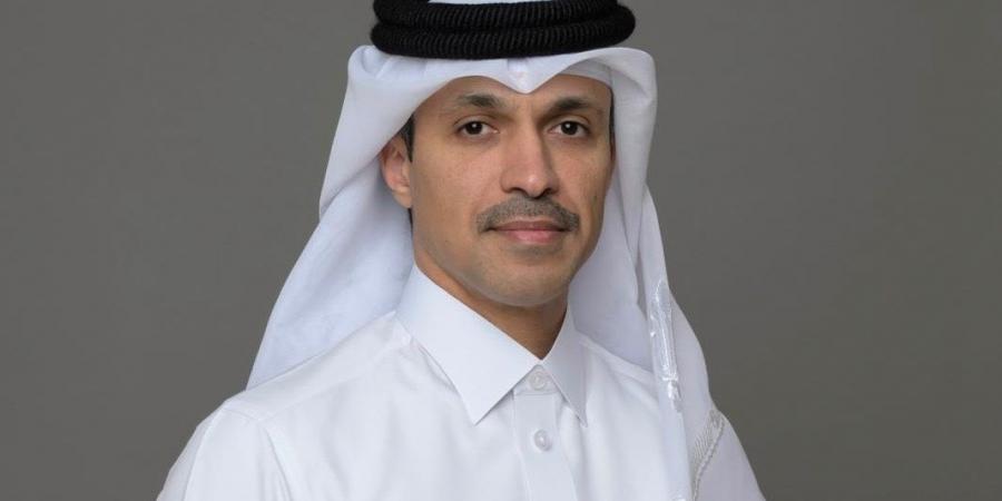 رئيس الاتحاد القطري لكرة القدم يعلن استقالته