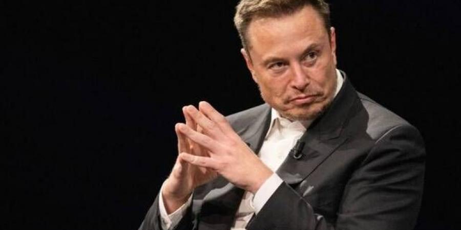 إيلون
      ماسك
      يعتبر
      أنثروبيك
      القائد
      الحالي
      لقطاع
      الذكاء
      الاصطناعي
