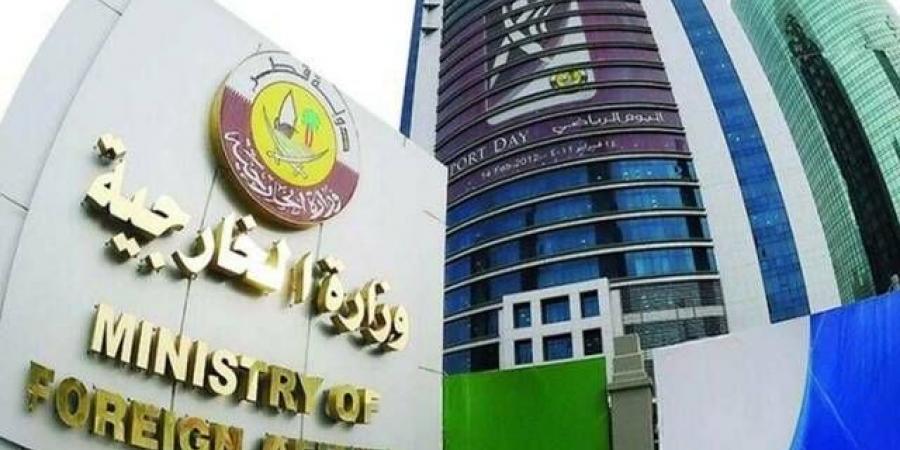 قطر
      تدين
      استهداف
      السعودية
      بالصواريخ
      وناقلتي
      نفط
      إماراتيتين