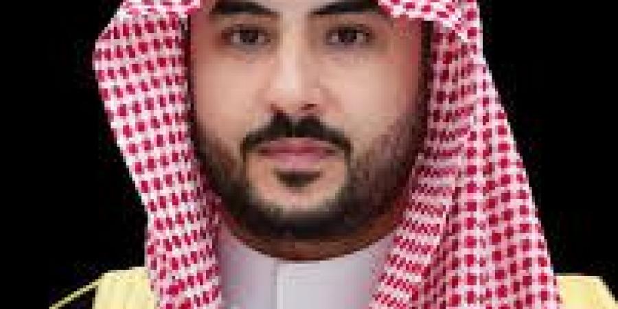 وزير
      الدفاع
      يُعزي
      هاتفيًا
      رئيس
      مجلس
      الوزراء
      وزير
      الخارجية
      بدولة
      قطر
      في
      وفاة
      الشيخ
      حمد
      بن
      خليفة
      آل
      ثاني