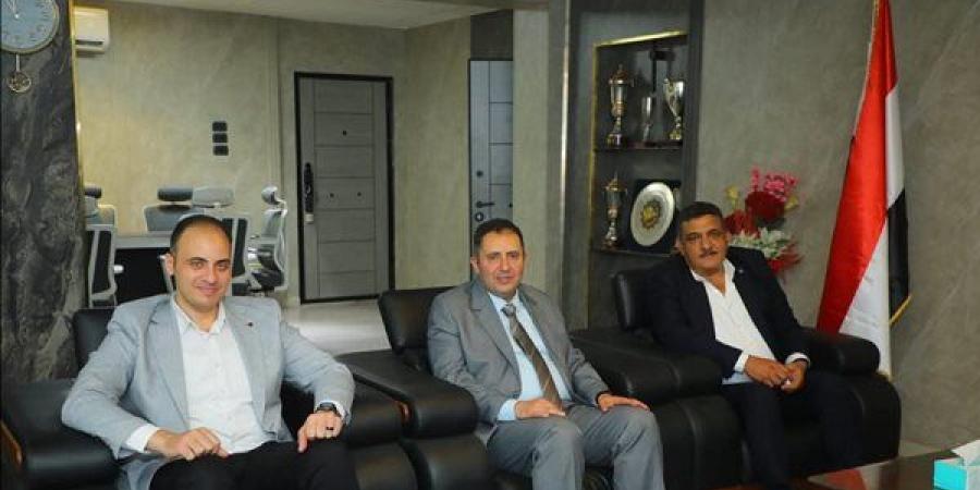 محافظ دمياط يتابع موقف تنفيذ المشروعات التنموية بالمدينة الجديدة
