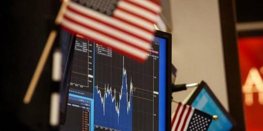 تراجع
      الأسهم
      الأمريكية
      بضغط
      من
      أسهم
      الرقائق
      رغم
      البيانات
      الإيجابية