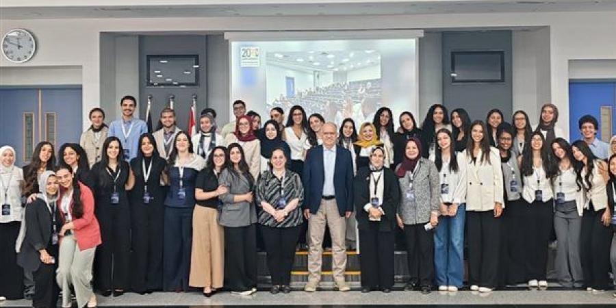 مؤتمر
      دولي
      بالجامعة
      الألمانية
      يناقش
      التحولات
      الكبرى
      في
      الإدارة
      والأعمال