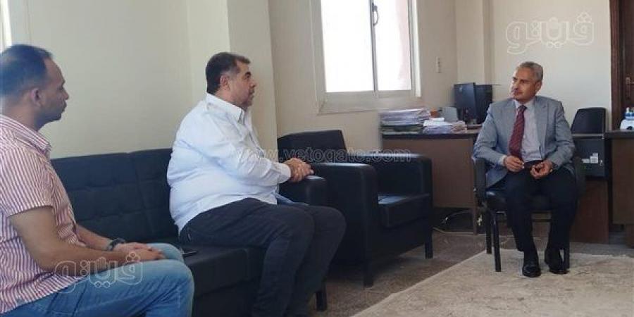 محافظ
      بني
      سويف
      يتفقد
      منطقة
      كوم
      أبو
      راضي
      الصناعية
      لمتابعة
      منظومة
      العمل
