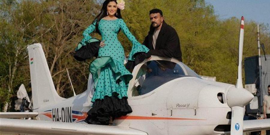 شمشون
      ودليلة،
      أحمد
      العوضي
      يكشف
      سرًا
      من
      كواليس
      تواجده
      في
      المجر