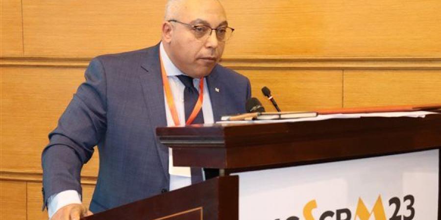 القومي
      لبحوث
      الإسكان
      ينظم
      ورشة
      عمل
      عن
      مخاطر
      التغيرات
      المناخية
      على
      العمران
