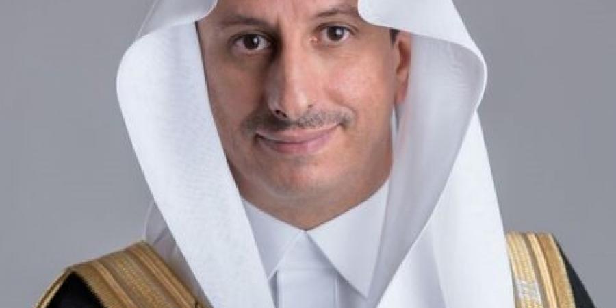 وزير
      السياحة
      يستعرض
      برنامجًا
      متكاملًا
      لاكتشاف
      عسير
      ويبرز
      أبرز
      الوجهات
      الطبيعية
      والثقافية
      والترفيهية