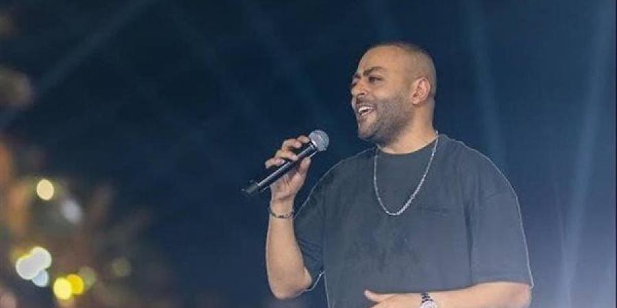 قبل
      طرحه
      الليلة،
      التفاصيل
      الكاملة
      لألبوم
      تامر
      عاشور
      الجديد