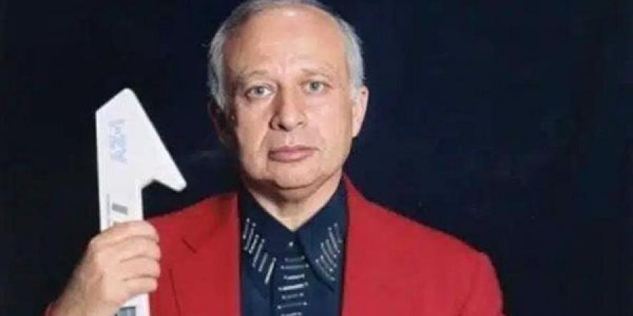 محمد
      منير
      ينعى
      هاني
      شنودة:
      فقدت
      أخي
      وصديقي
      ورفيق
      مشوار
      طويل