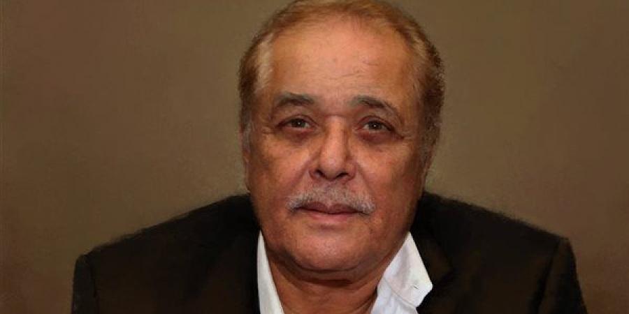 هل
      تدخل
      الرئيس
      الأسبق
      مبارك
      لإسناد
      بطولة
      "رأفت
      الهجان"
      لـ
      محمود
      عبد
      العزيز
