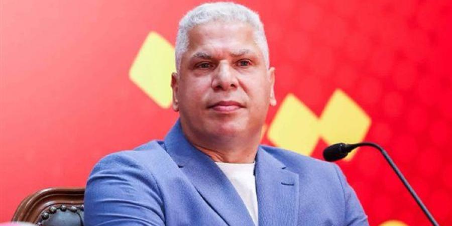 سر
      غياب
      صور
      ولقاءات
      مران
      الأهلي
      ومصير
      التغطية
      الإعلامية
      قبل
      معسكر
      إسبانيا