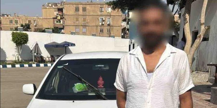 من
      حفل
      زفاف
      إلى
      محضر
      شرطة،
      سائق
      تاكسي
      يغامر
      بحياة
      الأطفال
      بحركات
      استعراضية
      على
      أحد
      كباري
      القاهرة