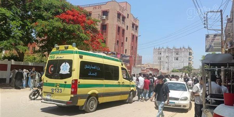 الفرار
      إلى
      الموت،
      نهاية
      مأساوية
      لعامل
      محاجر
      في
      نيل
      المنيا