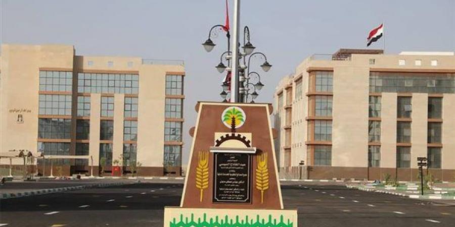أنشطة
      متنوعة
      لمديرية
      العمل
      بالوادي
      الجديد
      لدعم
      التشغيل
      والتدريب