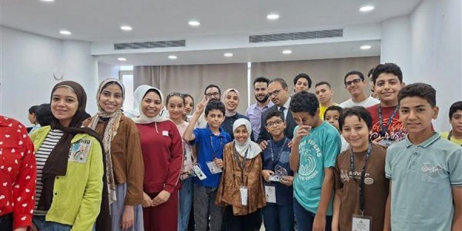 لإعداد
      جيل
      جديد،
      هندسة
      شبرا
      تواصل
      فاعليات
      المدرسة
      الصيفية
      للروبوتات
      والذكاء
      الاصطناعي