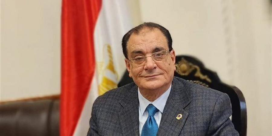 رئيس
      نادي
      قضاة
      الإسكندرية:
      ثورة
      23
      يوليو
      محطة
      وطنية
      أسست
      لدولة
      العدالة
      والكرامة