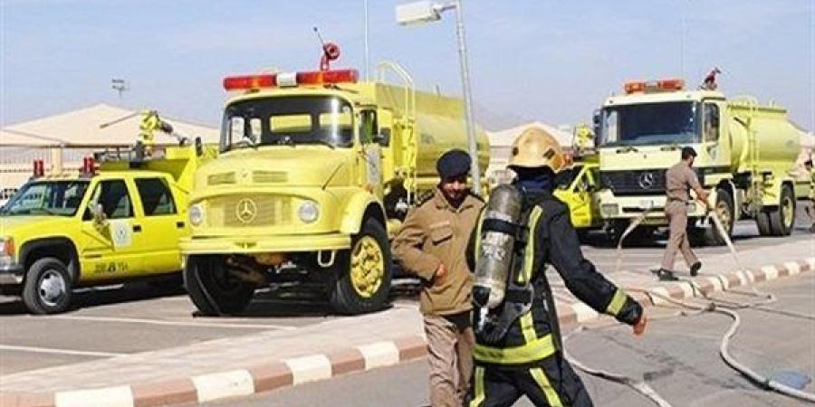 الدفاع
      المدني
      السعودي
      يعلن
      زوال
      الخطر
      بعد
      إنذار
      مبكر
      في
      الدمام