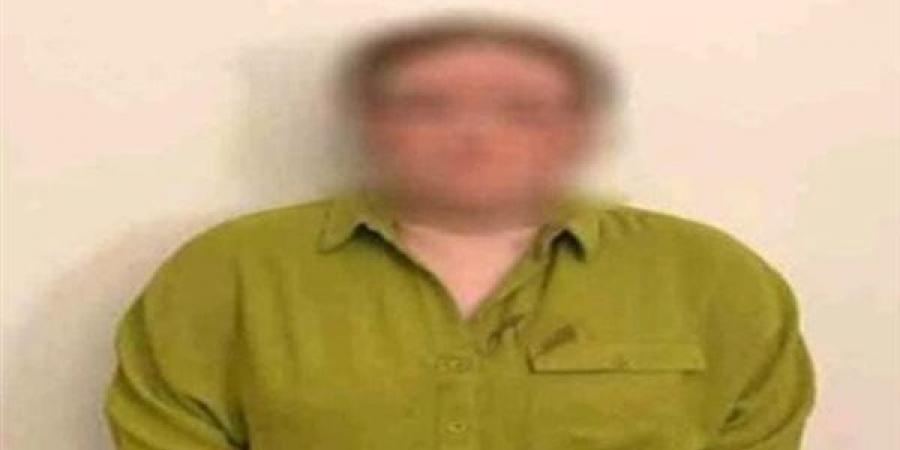 أخبار
      الحوادث
      اليوم:
      الداخلية
      تكشف
      لغز
      العثور
      على
      أشلاء
      مسنة
      بالإسكندرية..
      سقوط
      لصين
      سرقا
      ماكينة
      طباعة
      من
      مدرسة
      بالقليوبية..
      إصابة
      11
      شخصا
      في
      انقلاب
      ميكروباص
      أعلى
      الطريق
      الإقليمي