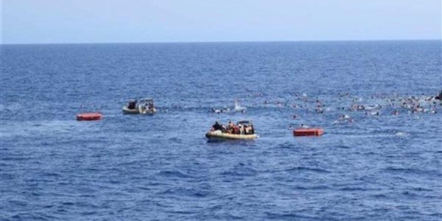 استنفار
      على
      شاطئ
      بورسعيد
      للبحث
      عن
      شاب
      اختفى
      داخل
      مياه
      البحر
      فجرًا
      وسط
      أمواج
      عاتية