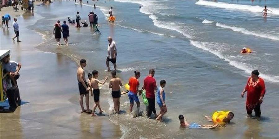البحر
      كان
      هائجًا
      والتحذيرات
      صدرت
      منذ
      الصباح..
      مأساة
      جديدة
      تضرب
      مصيف
      جمصة