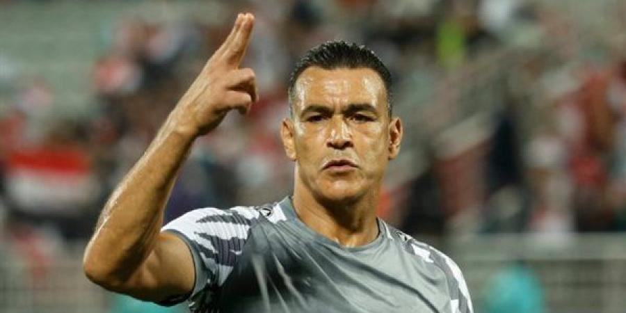الحضري
      يقود
      تدريبات
      حراس
      منتخب
      الشباب
      مؤقتا