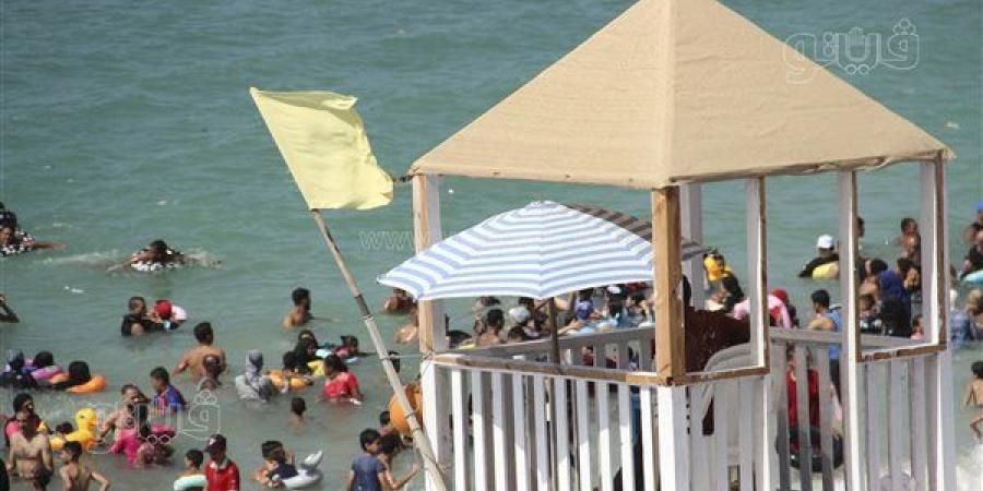 25
      جنيهًا
      ووجبة
      من
      البيت
      وذكريات
      لا
      تنسى..
      لماذا
      تظل
      الإسكندرية
      مصيف
      المصريين
      الأول؟