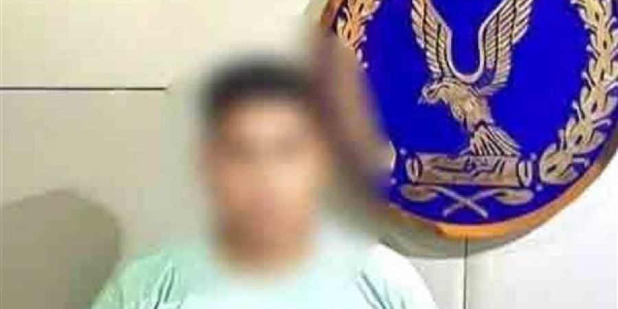 القبض
      على
      عنصر
      جنائي
      بعد
      فيديو
      مثير
      للجدل
      في
      الإسكندرية،
      اعترف
      بفبركة
      الواقعة
      لجني
      الأرباح