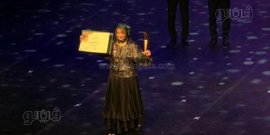 شهيرة
      بعد
      تكريمها
      بالمهرجان
      القومي
      للمسرح:
      محمد
      رياض
      مش
      السبب
      محدش
      بيكرم
      حماته