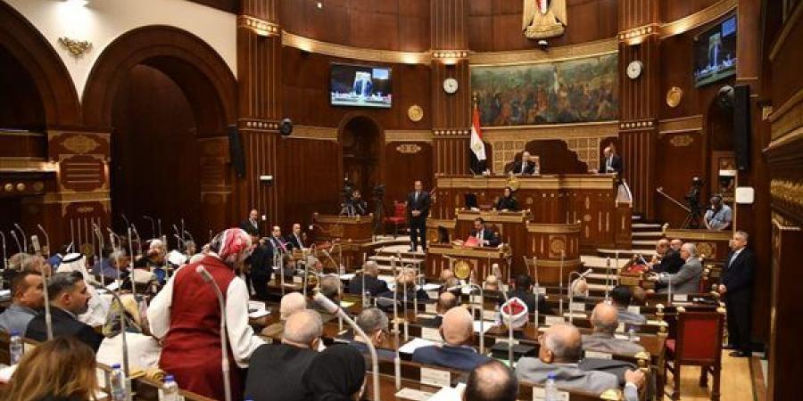 اقتراح
      برلماني
      بتغيير
      مسمى
      "ربة
      منزل"
      إلى
      "صانعة
      جيل"
