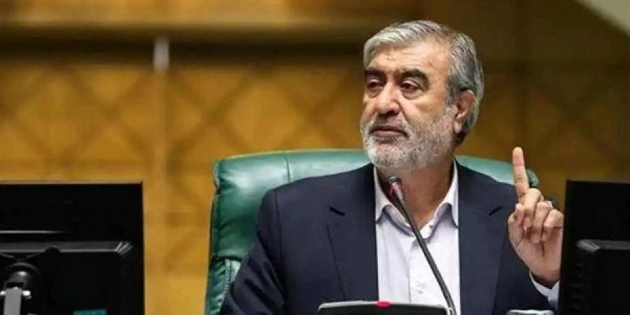 برلماني
      إيراني
      يهدد
      أوكرانيا:
      لن
      نترك
      الاعتداءات
      دون
      رد