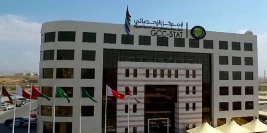 المركز
      الإحصائي
      الخليجي:
      دول
      مجلس
      التعاون
      تتصدر
      مؤشرات
      التنافسية
      عالمياً