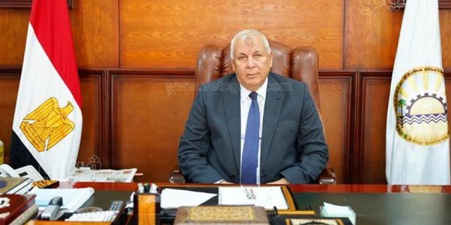 محافظ
      مطروح
      يشيد
      بجهود
      صندوق
      مكافحة
      الإدمان
      في
      توفير
      الخدمات
      العلاجية
      للمرضى