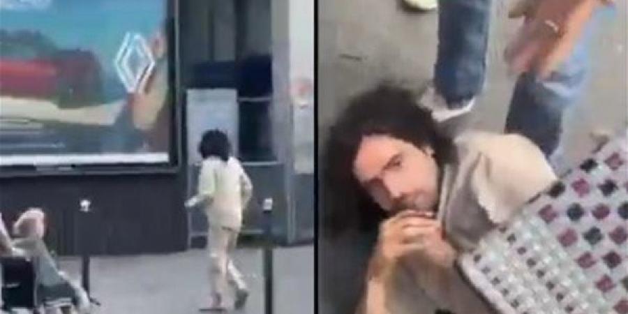 الله
      أرسلني
      لقتل
      النساء،
      سفاح
      يطعن
      3
      سيدات
      في
      شوارع
      باريس
      (فيديو)