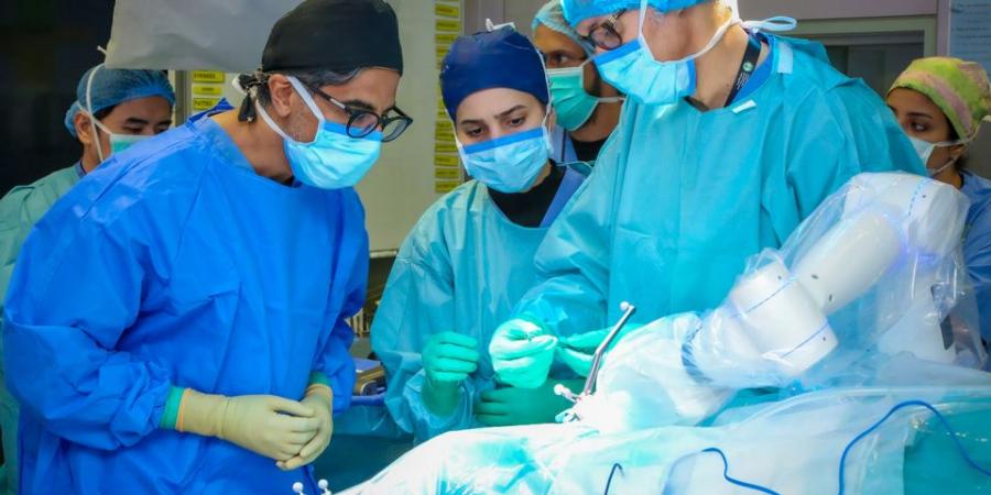 “التخصصي”
      ينجح
      في
      تطبيق
      العلاج
      الحراري
      الخلالي
      بالليزر
      لأمراض
      الدماغ