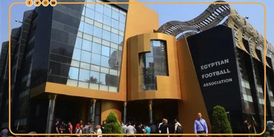 اجتماع
      تنسيقي
      بين
      اتحاد
      الكرة
      ورابطة
      الأندية
      لمناقشة
      أجندة
      الموسم
      الجديد