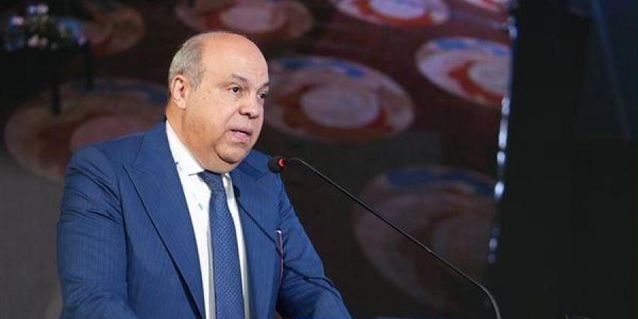 الحفني:
      مستقبل
      الطيران
      الأفريقي
      يتطلب
      شراكات
      أكثر
      فاعلية