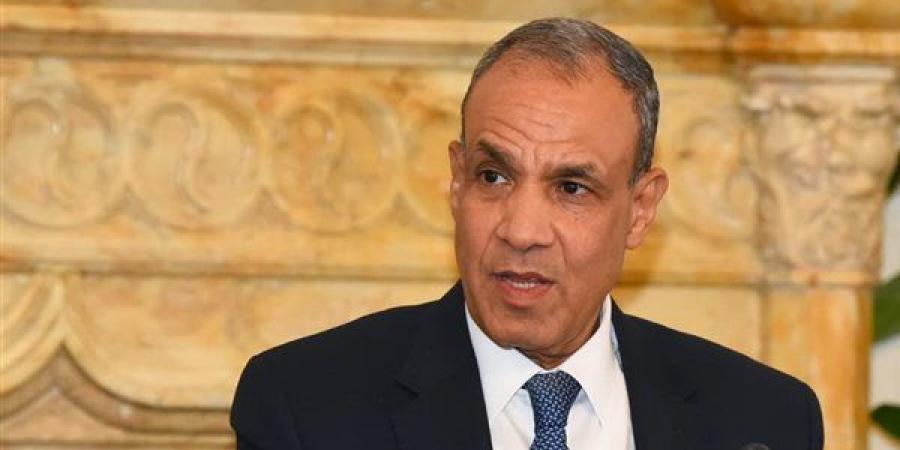 وزير
      الخارجية
      يبحث
      مع
      نظيره
      الأردني
      تطورات
      الأوضاع
      بالأراضي
      الفلسطينية