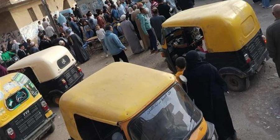 الصداقة
      تحولت
      إلى
      عداوة،
      سائق
      توك
      توك
      يُنهي
      حياة
      عامل
      طمعا
      في
      أمواله
      بالإسكندرية
      والمحكمة
      تحيل
      أوراقة
      للمفتي