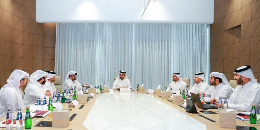 وزير التجارة والصناعة يترأس الاجتماع الأول للجنة الوطنية لتنمية الشركات الصغيرة والمتوسطة